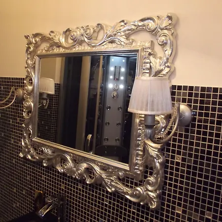 Duca di Uzeda Bed&Breakfast Luxury&Style-2